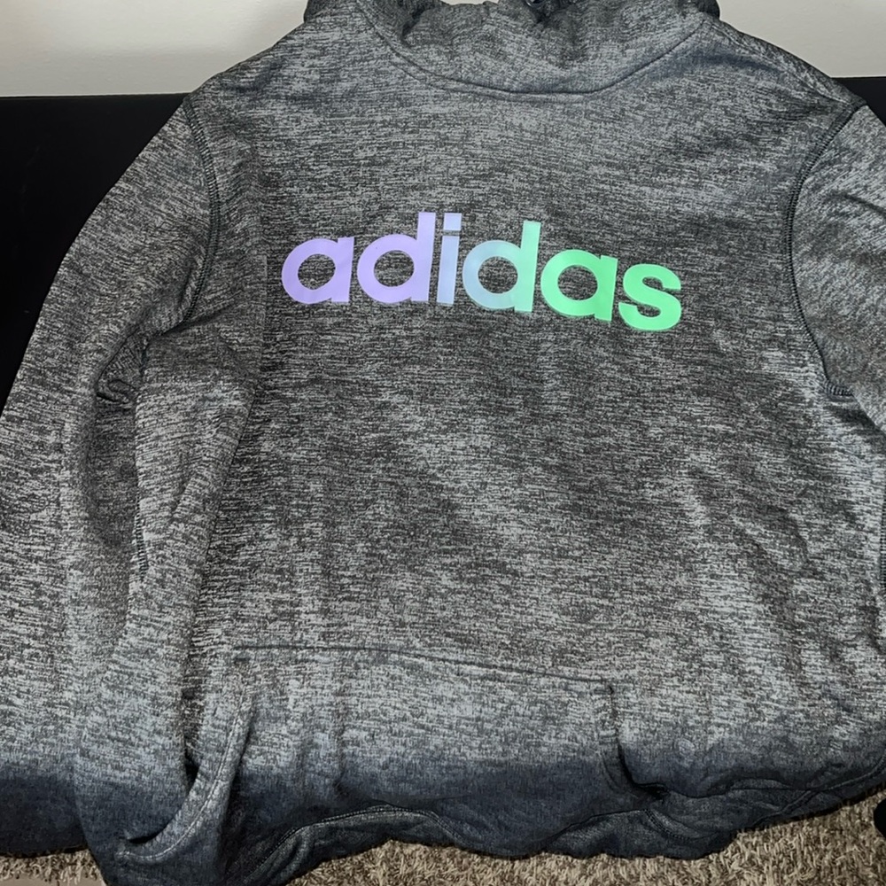 Adidas Sweatshirt